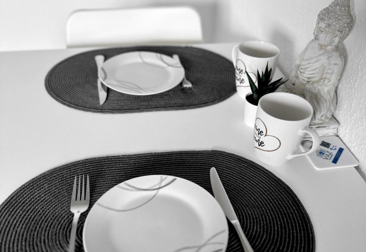 Vaz Apartments Essen, Kueche, Wlan, Tv, Netflix, Ca 15 Min Messe U Hbf Екстер'єр фото