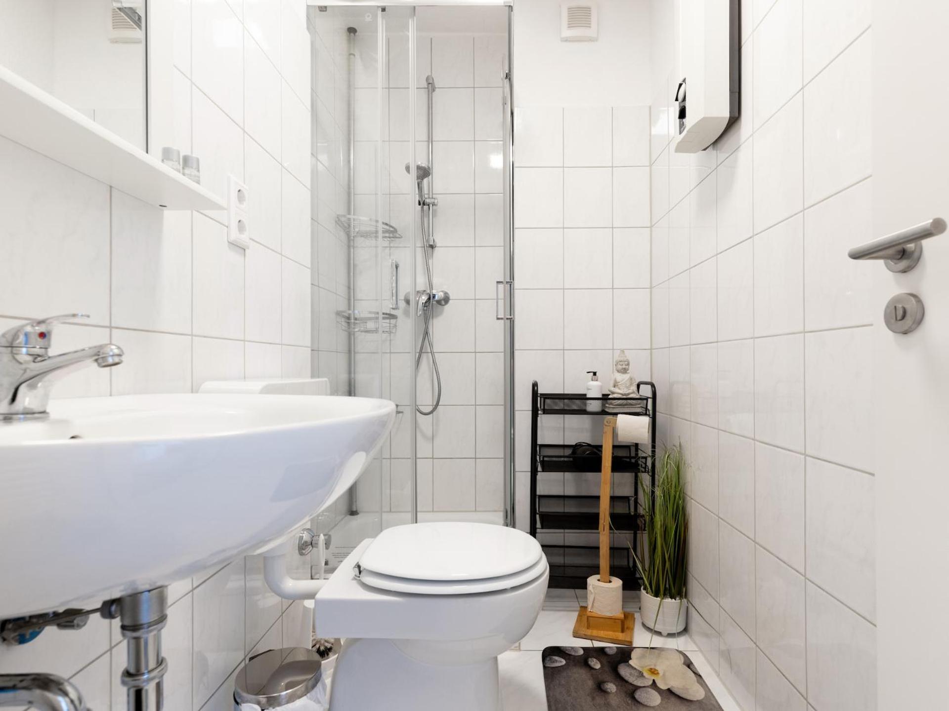 Vaz Apartments Essen, Kueche, Wlan, Tv, Netflix, Ca 15 Min Messe U Hbf Екстер'єр фото