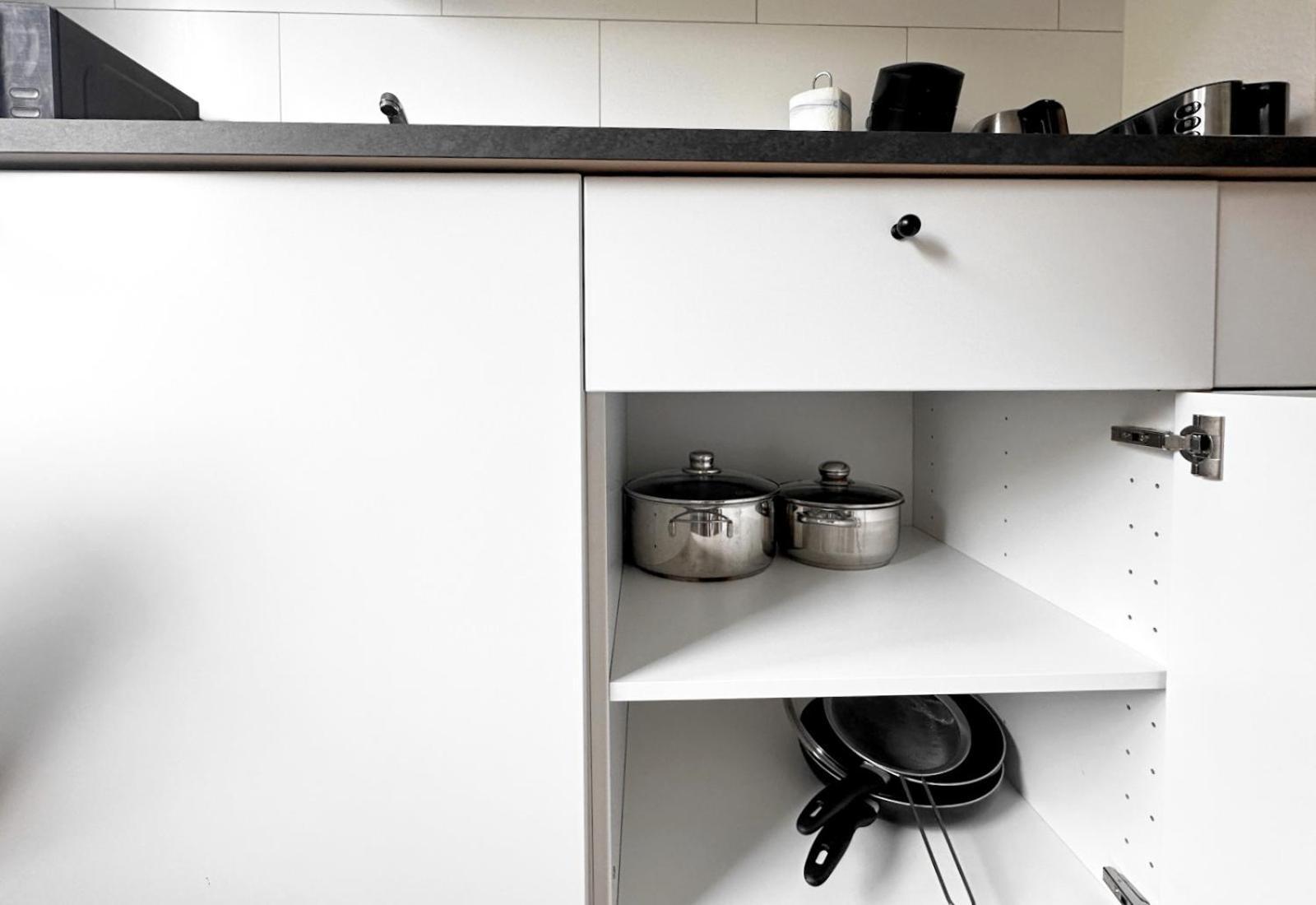 Vaz Apartments Essen, Kueche, Wlan, Tv, Netflix, Ca 15 Min Messe U Hbf Екстер'єр фото